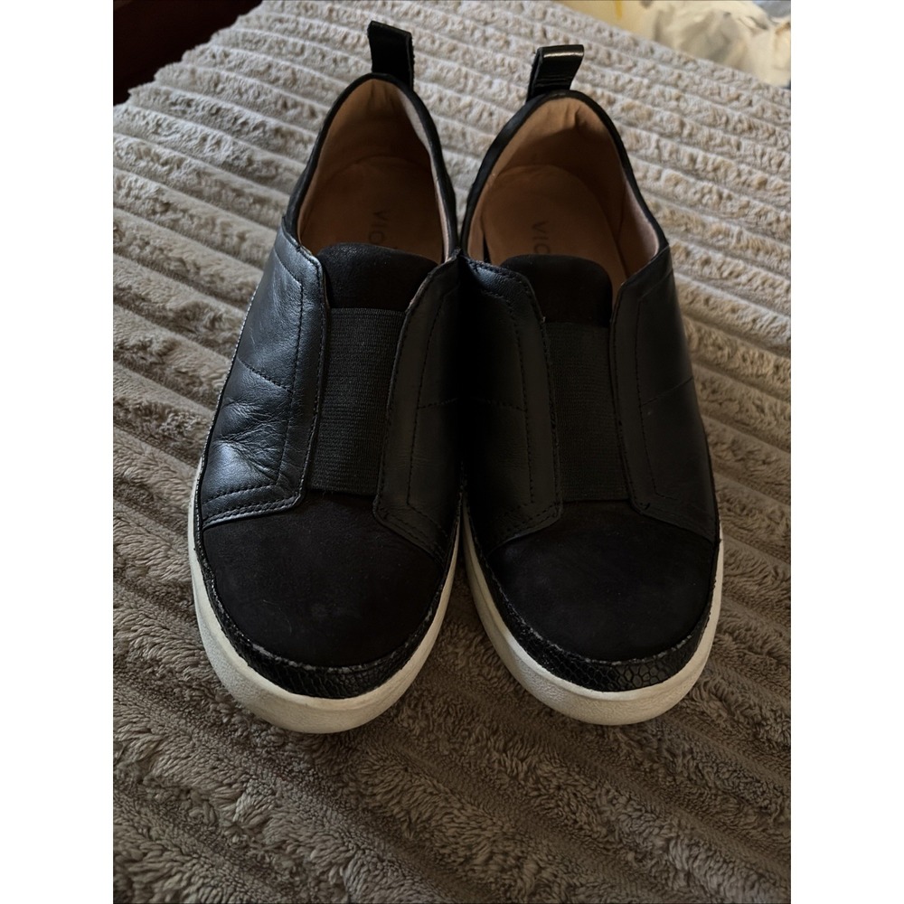 Vionic Slip-On Loafers Zinah Women's‎ Sz 7 Black Leather Casual Sneakers Shoes - Picture 7 of 9